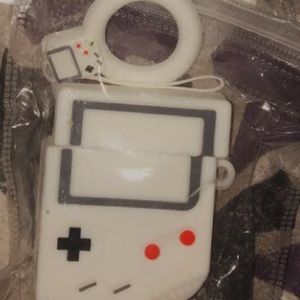 Regular AirPods - White Game🕹